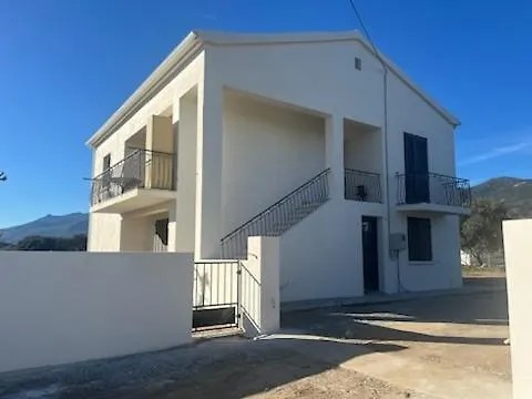 A Casa Di Loulou E Maria Apartment *