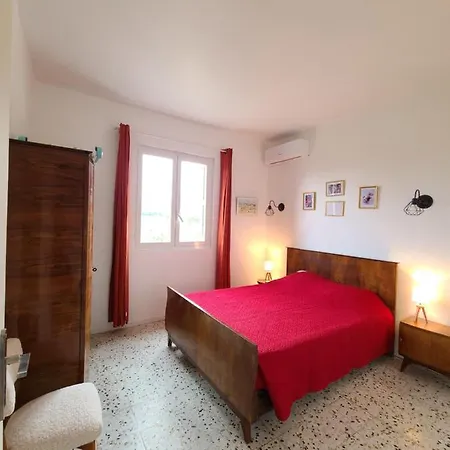 A Casa Di Loulou E Maria