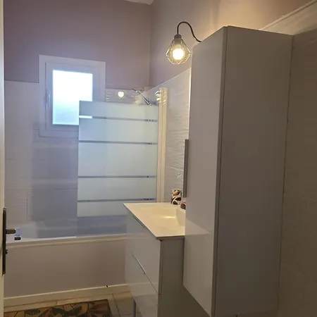 A Casa Di Loulou E Maria Furiani